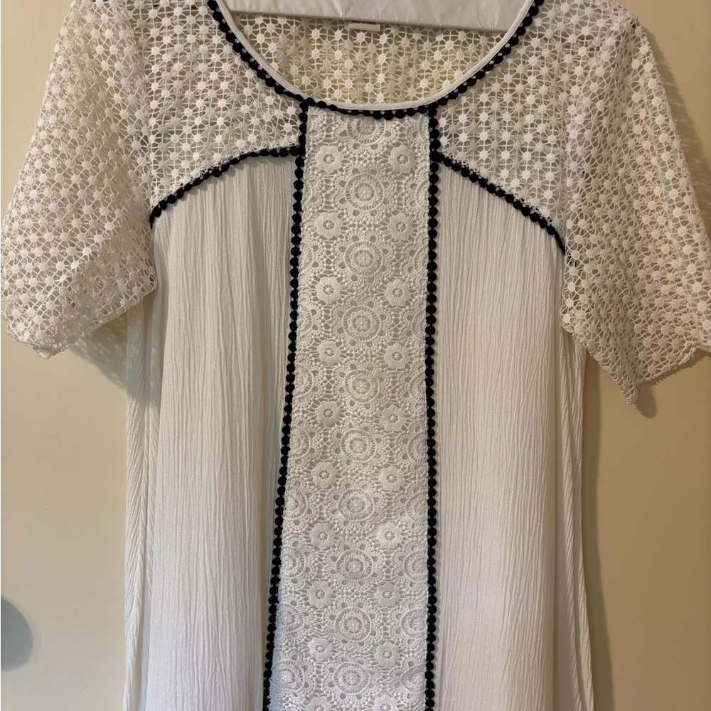 Sundance Black and White Pleated Embellished Blouse